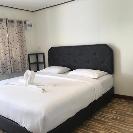 บ้านวิรา ห้องพัก Baan Wira Khon Kaen Exterior foto