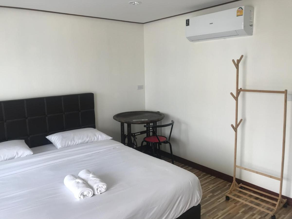 บ้านวิรา ห้องพัก Baan Wira Khon Kaen Exterior foto